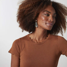 Load image into Gallery viewer, Call on Me Earrings
