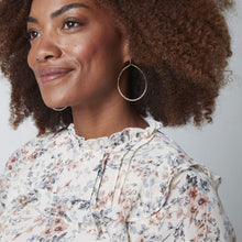 Load image into Gallery viewer, Natasha Earrings
